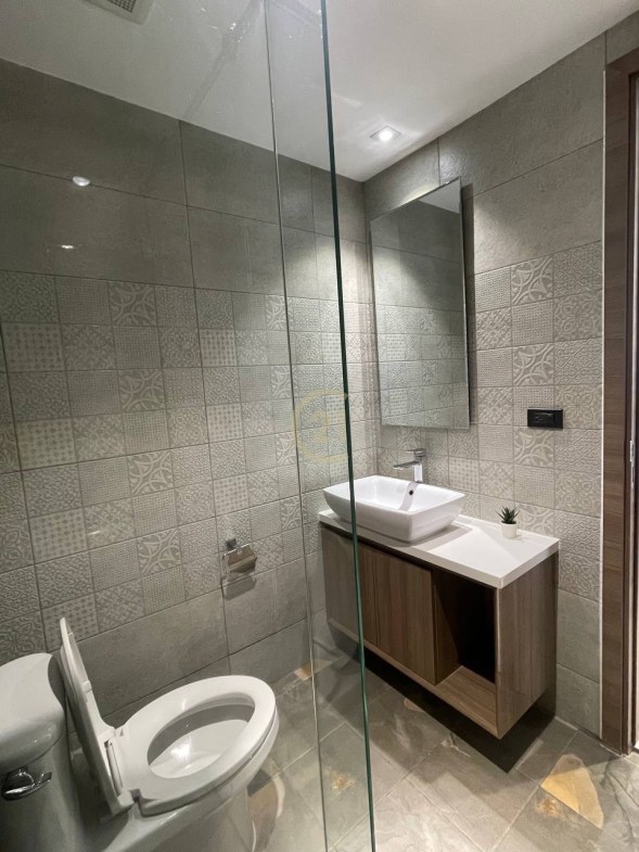 Modern 1 Bedroom Apartment For Rent At BKK1