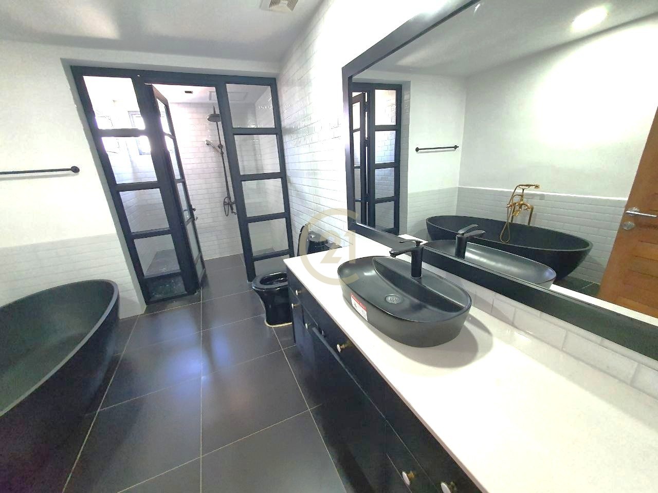 Specious 2 Bedroom Penthouse For Rent at TK