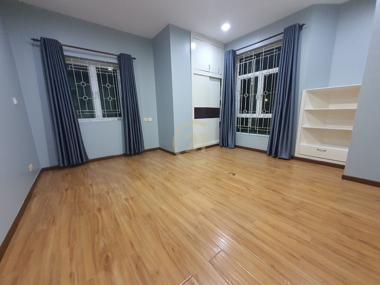 Specious 4 Bedroom For Rent At Toul Kork
