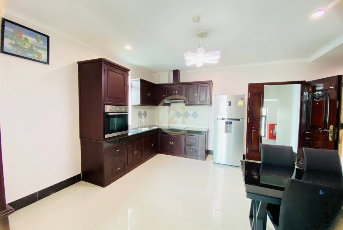 Luxury One Bedroom for Rent at Beoung Trobek, Phnom Penh