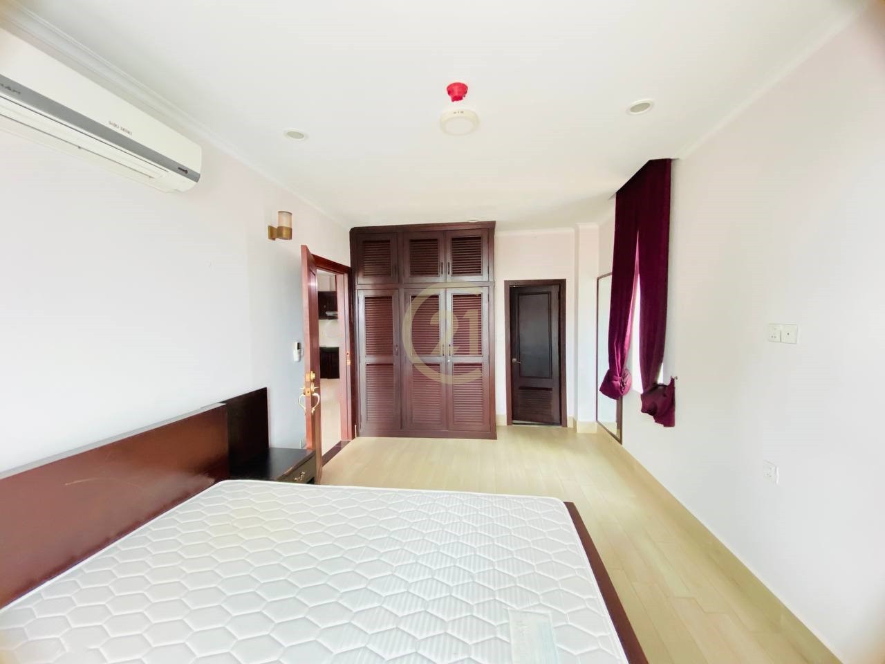 Luxury One Bedroom for Rent at Beoung Trobek, Phnom Penh