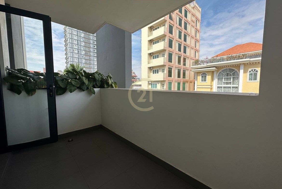 Luxury Studio for rent at Doun Penh