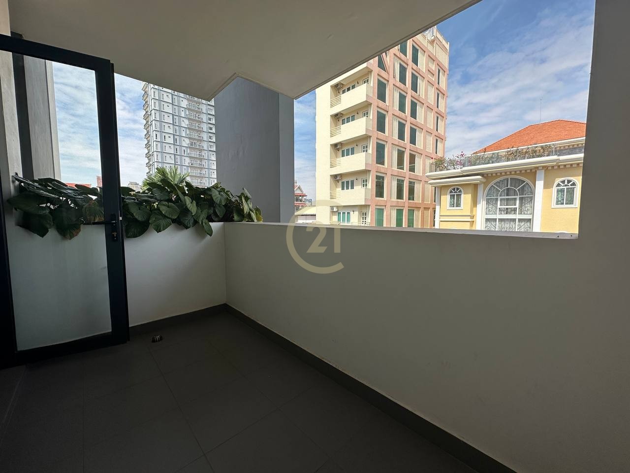 Luxury Studio for rent at Doun Penh
