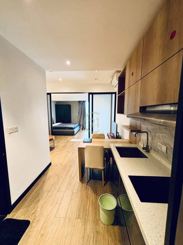 One Bedroom for rent at Tonlabassac