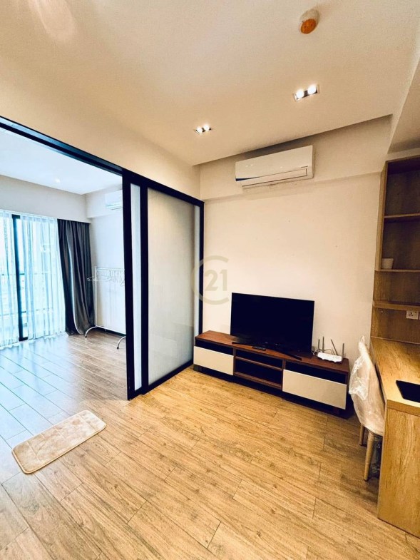 One Bedroom for rent at Tonlabassac