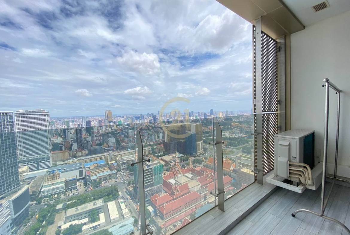 LUXURIOUS STUDIO ROOM FOR RENT