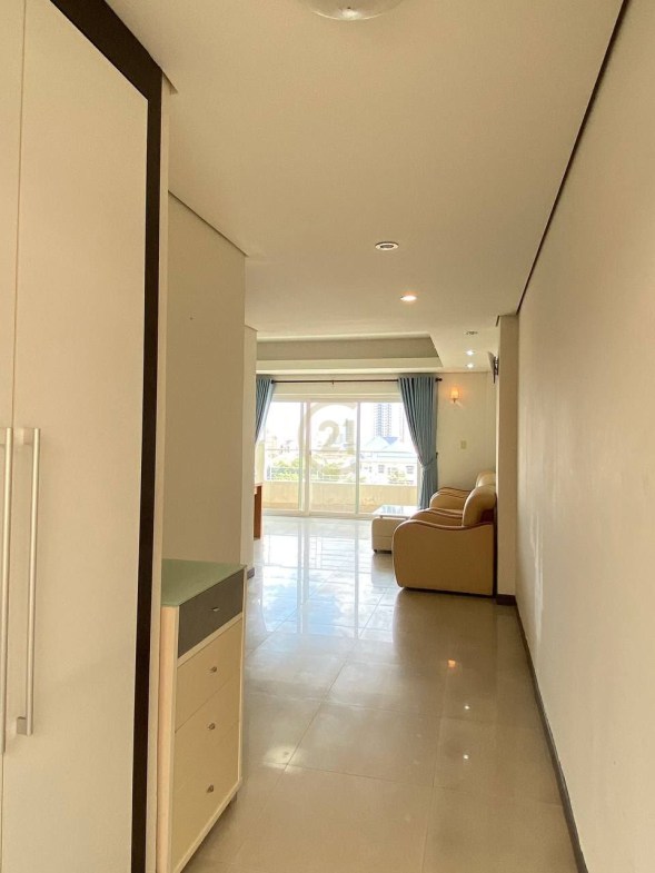 LUXURIOUS ONE BEDROOM FOR RENT