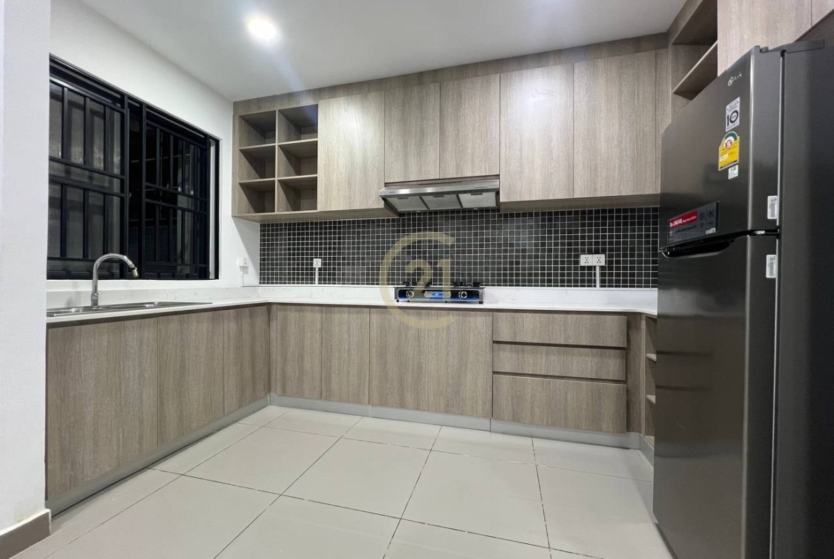 Villa For Rent At Chip Mong 60m