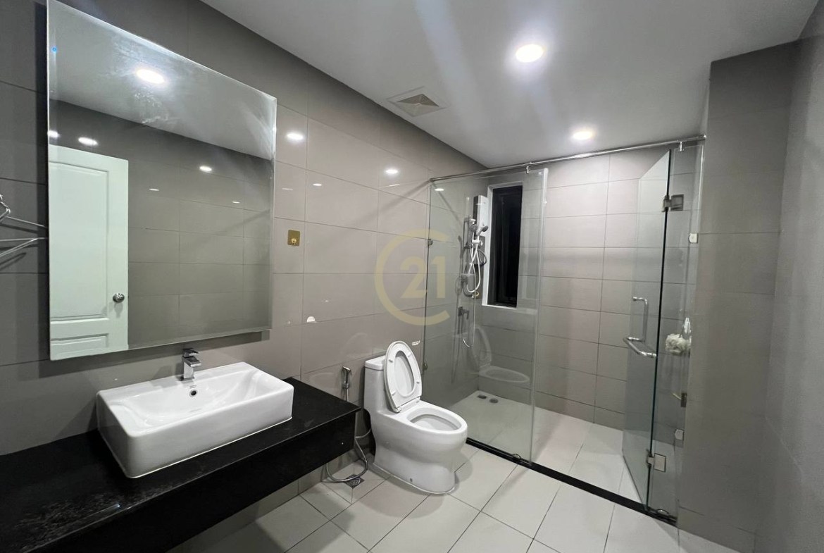 Villa For Rent At Chip Mong 60m