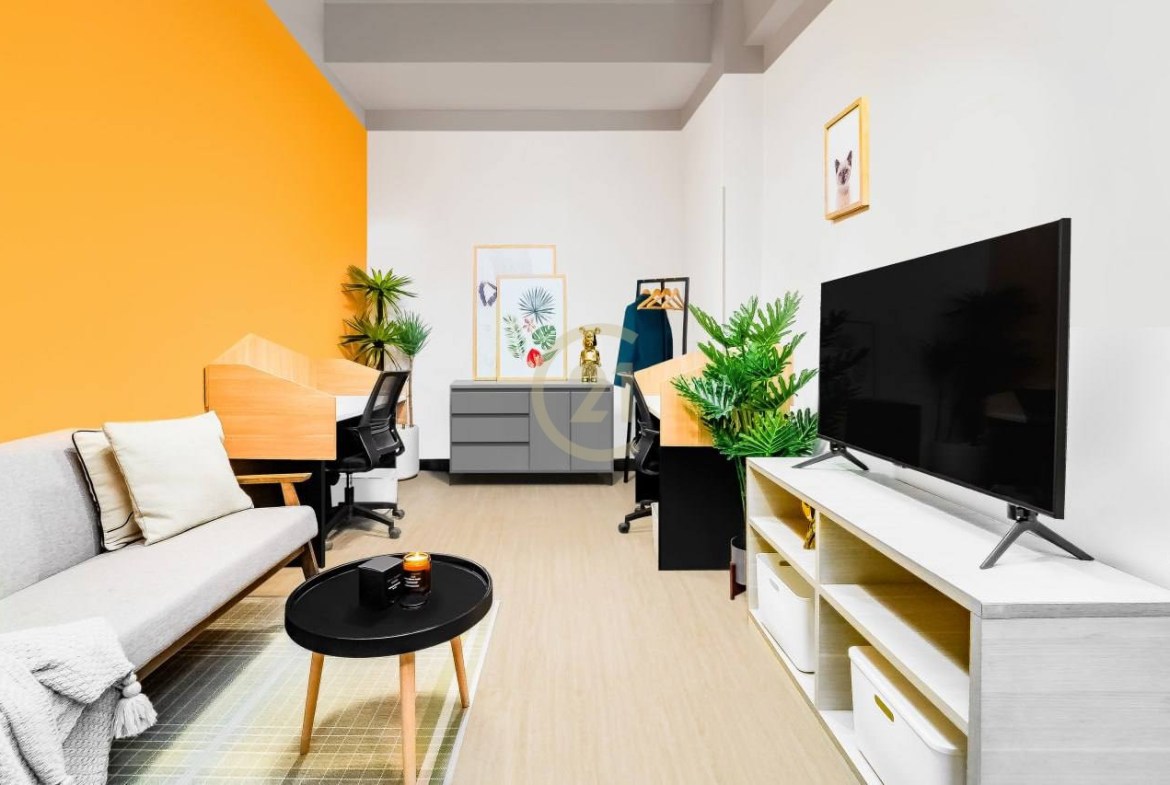 VINTAGE OFFICE SPACE FOR RENT