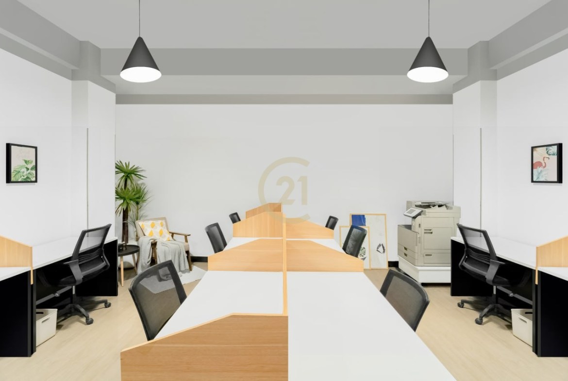 VINTAGE OFFICE SPACE FOR RENT