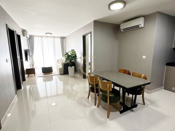 Special 3 Bedroom for Sale at The Peak