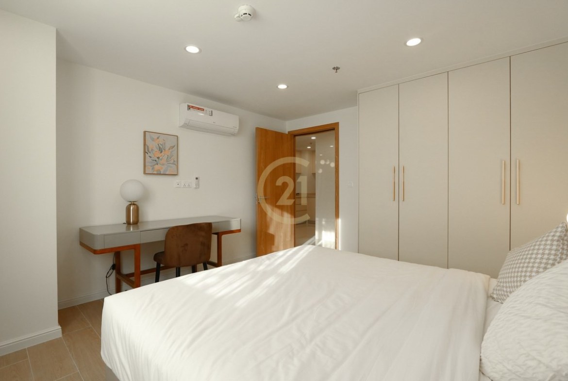Luxurious 2-Bedroom Apartment for Rent At Toul Kork