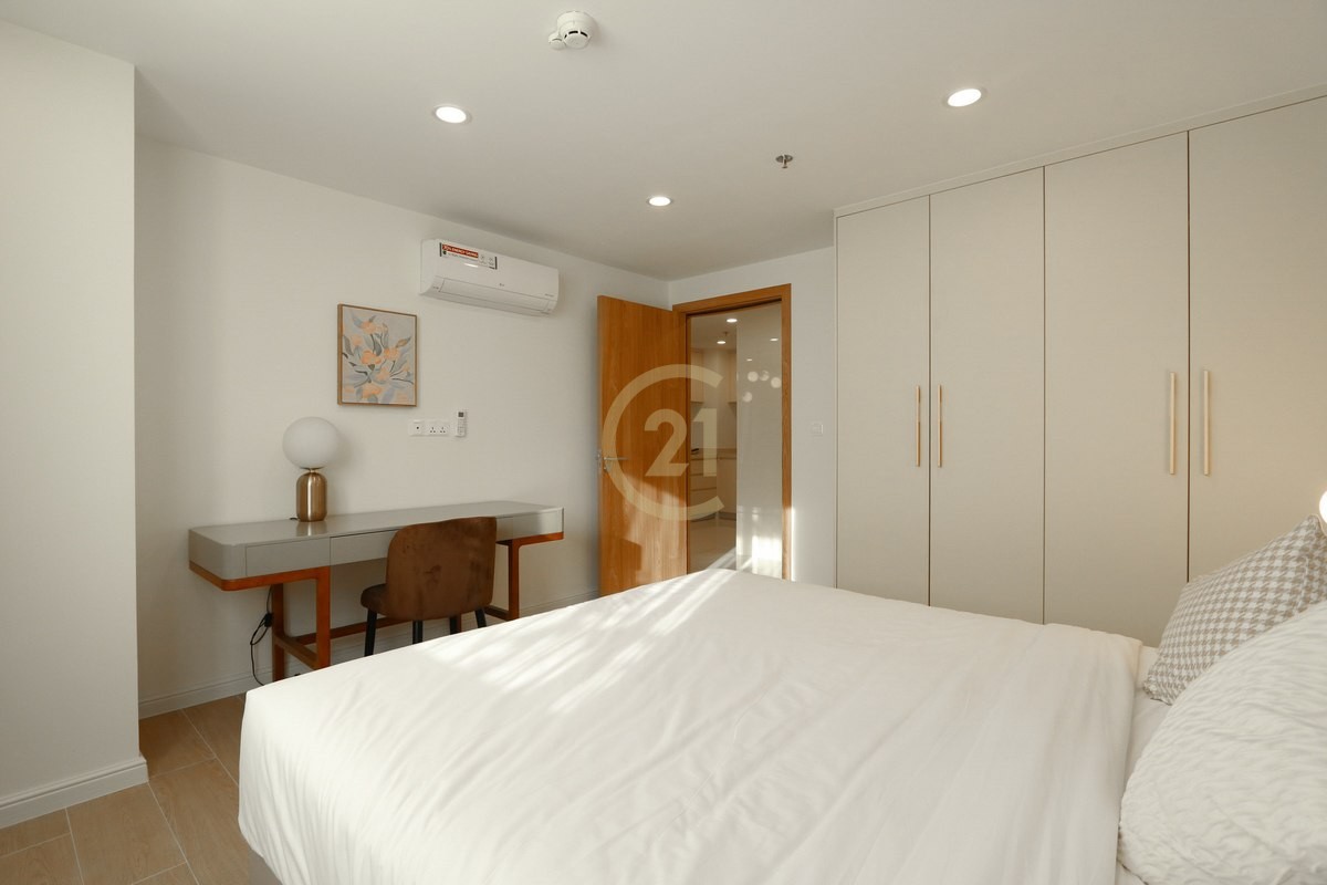 Luxurious 2-Bedroom Apartment for Rent At Toul Kork