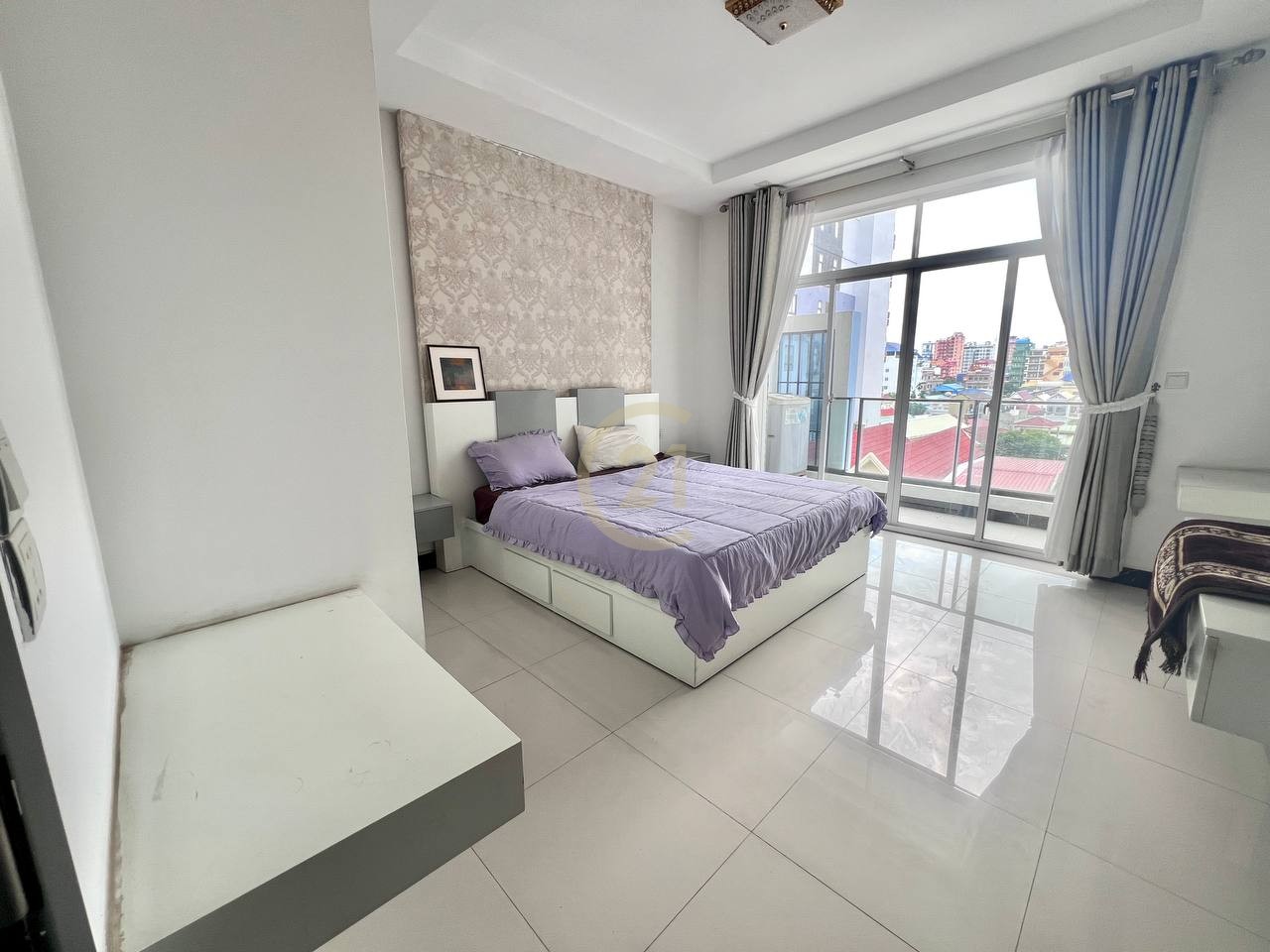 Luxury One Bedroom for Rent at BKK3, Phnom Penh