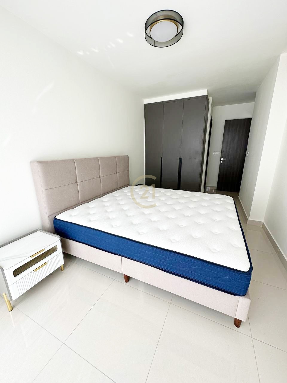 Special 3 Bedroom for Sale at The Peak