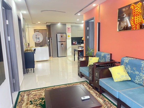 High Floor Three Bedroom For Sale at The Peak