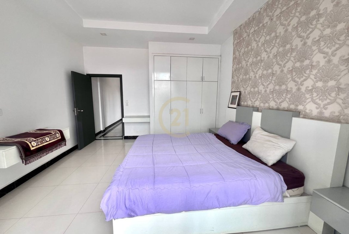 Luxury One Bedroom for Rent at BKK3, Phnom Penh