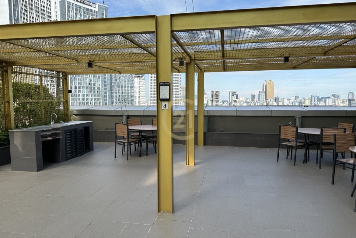 Special 3 Bedroom for Sale at The Peak