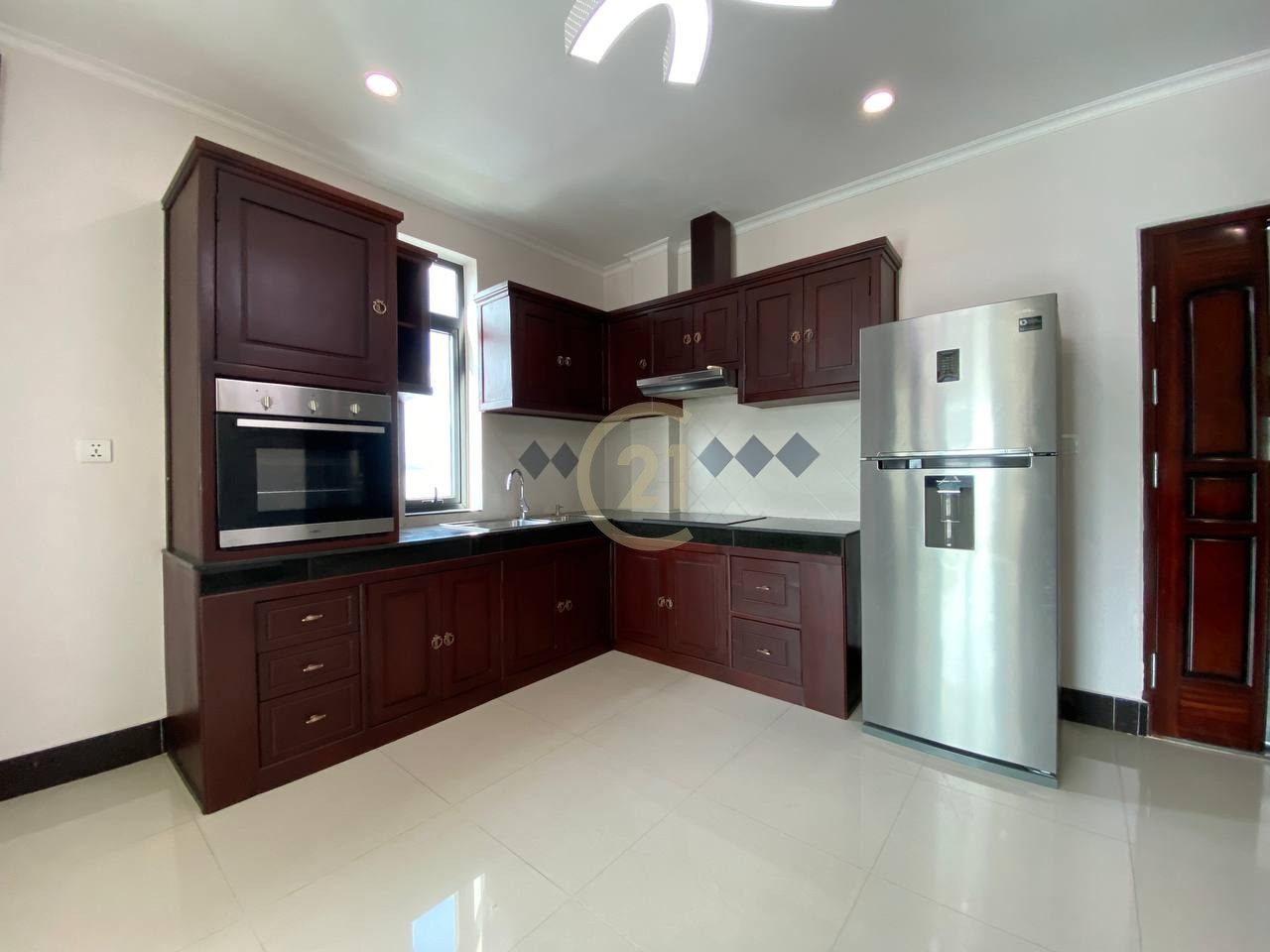 Luxury One Bedroom for Rent | Beoung Trobek – Phnom Penh