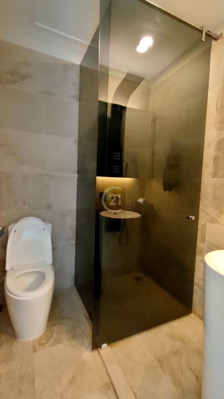 Modern 2-Bedroom Apartment for Rent in Tonle Bassac | 1400$/Per Month