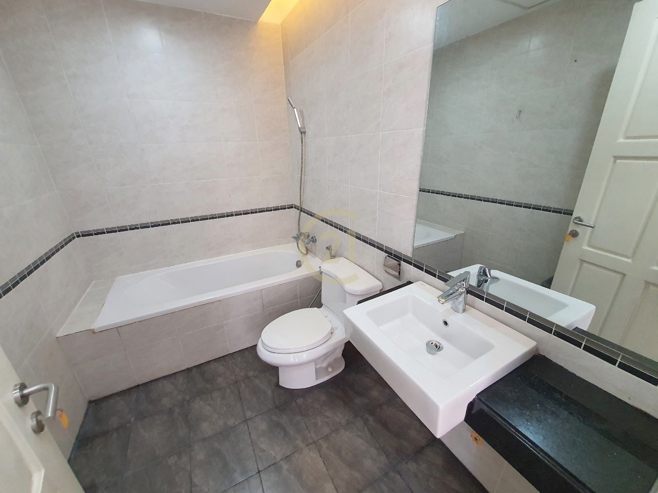 2 Bedroom Apartment for Rent at TTP