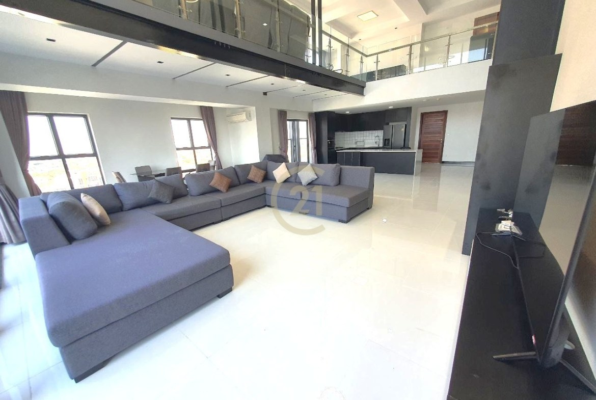 Specious 2 Bedroom Penthouse For Rent at TK