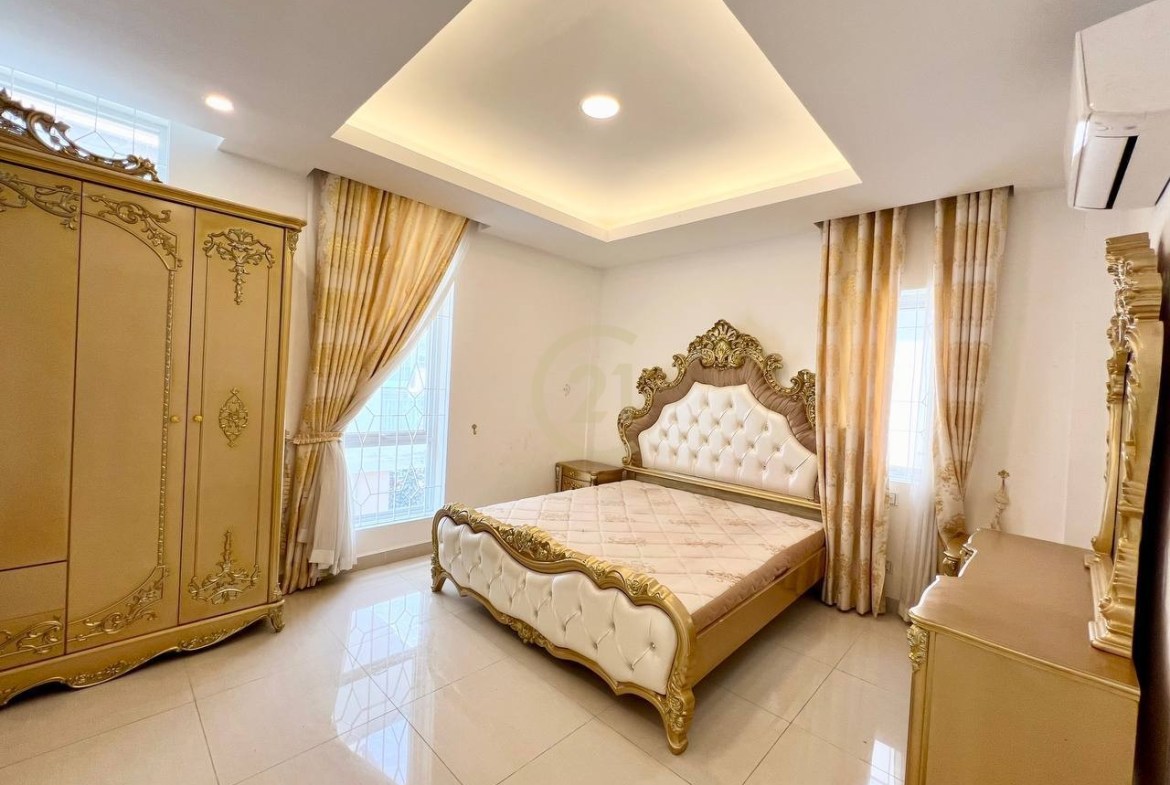 Twin Villa For Rent at Borey Orkide 2004