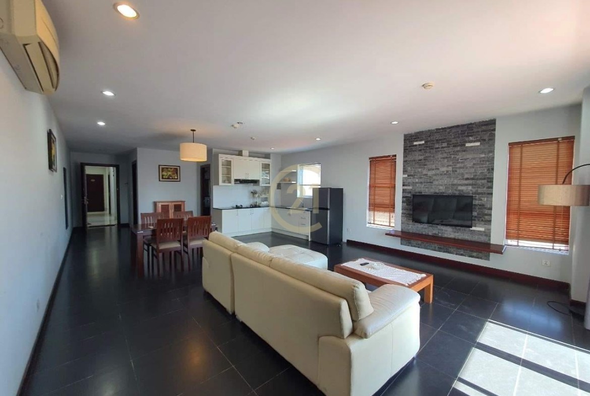 CLASSIC TWO BEDROOM FOR RENT