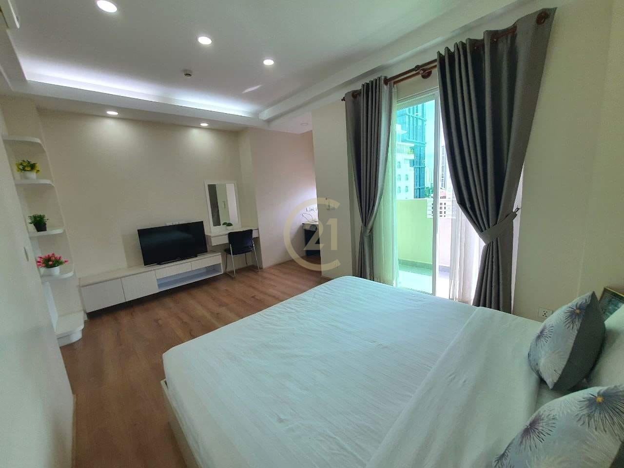 SPECIOUS TWO BEDROOM FOR RENT