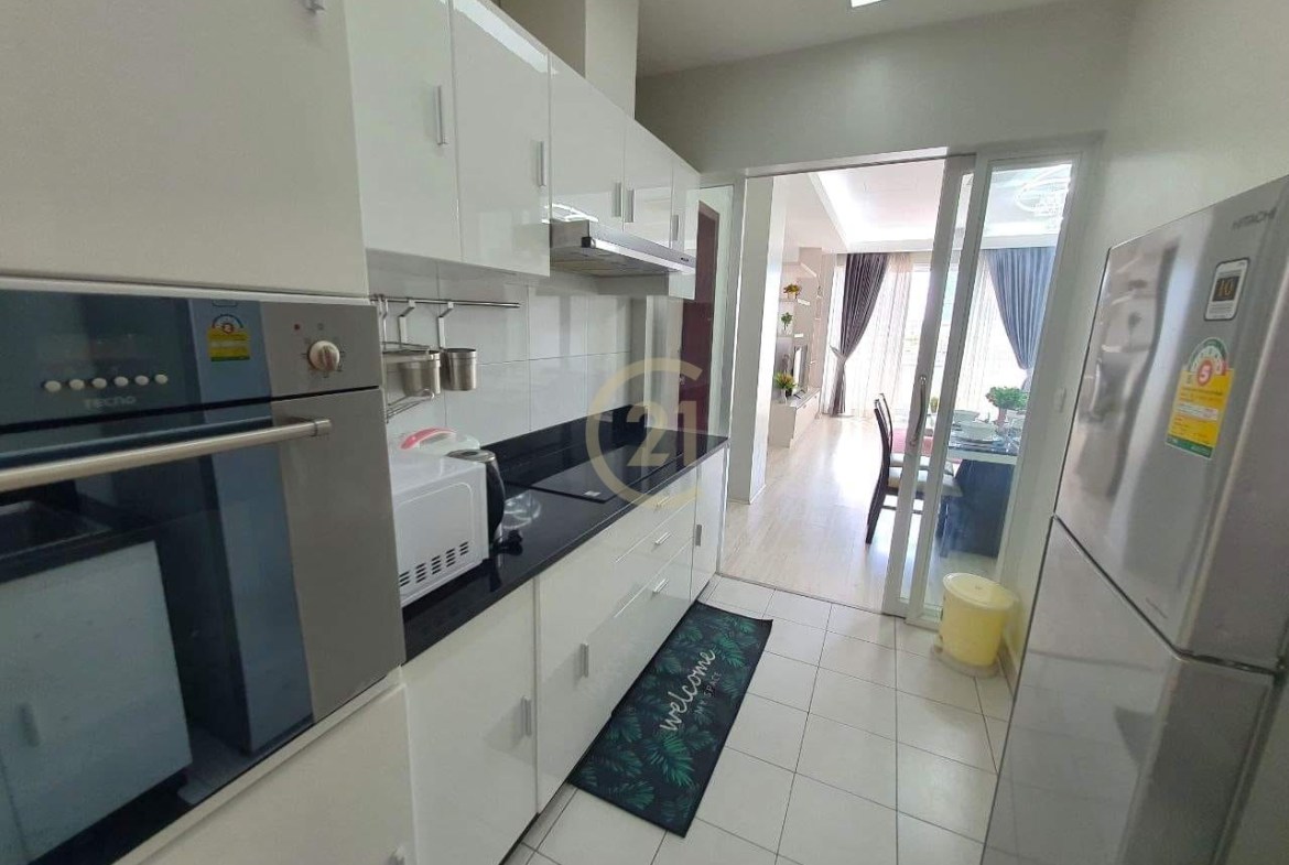 SPECIOUS TWO BEDROOM FOR RENT