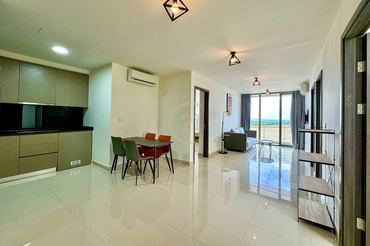 LUXURIOUS THREE BEDROOM FOR RENT