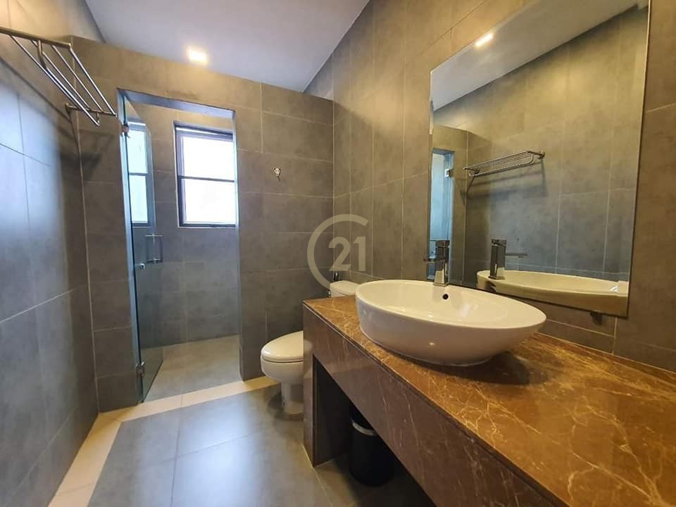 LUXURIOUS TWO BEDROOM FOR RENT