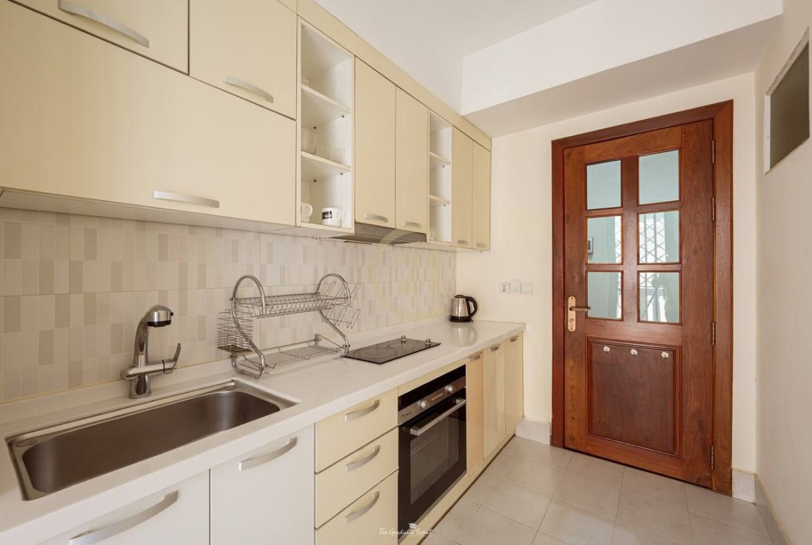 CLASSIC TWO BEDROOM FOR RENT