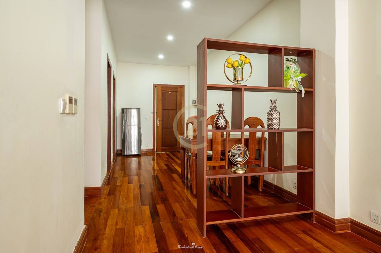 CLASSIC TWO BEDROOM FOR RENT
