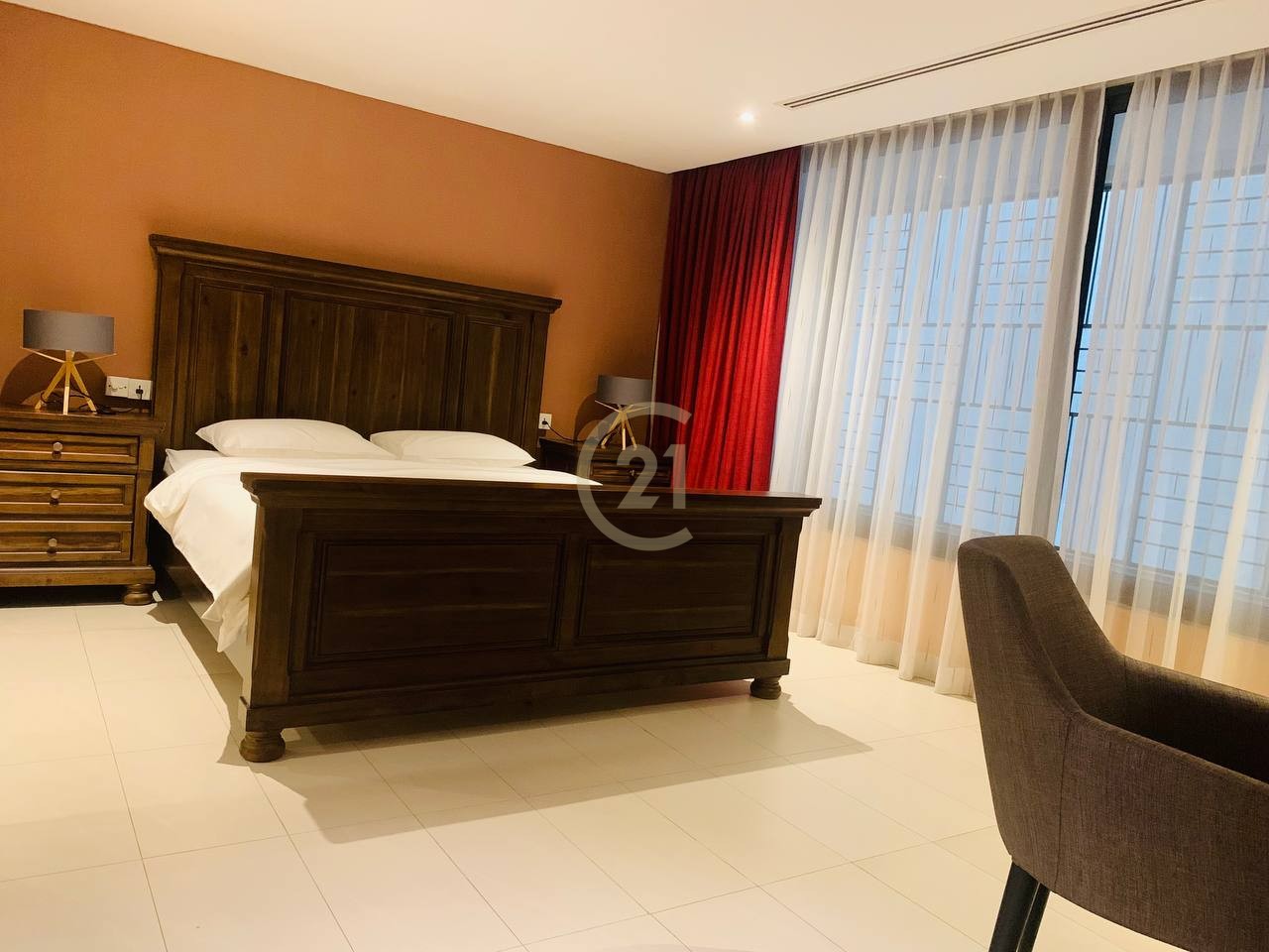 DUPLEX TWO BEDROOM FOR RENT