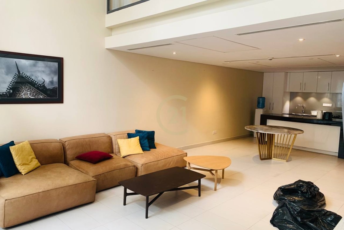 DUPLEX TWO BEDROOM FOR RENT