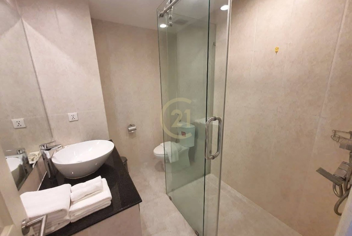 SPECIOUS TWO BEDROOM FOR RENT