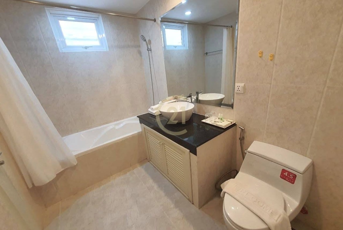 SPECIOUS TWO BEDROOM FOR RENT