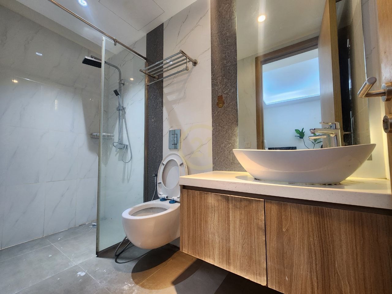 PRECIOUS ONE BEDROOM FOR RENT
