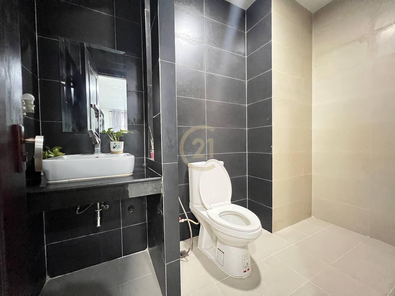 NICE ONE BEDROOM FOR RENT