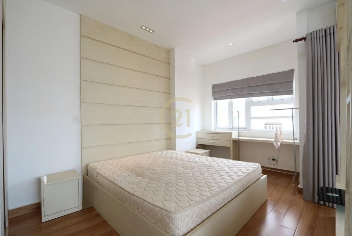 COZY ONE BEDROOM FOR RENT