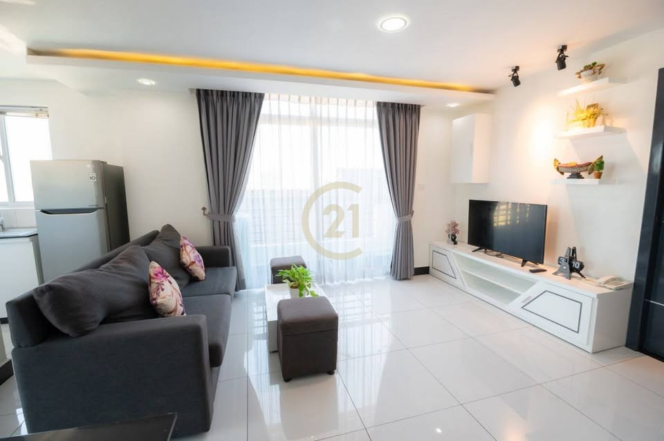 Western Two Bedroom for rent at BKK3