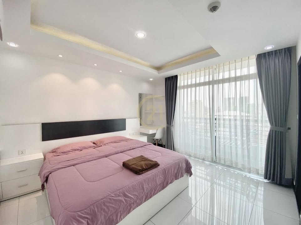 Western Two Bedroom for rent at BKK3