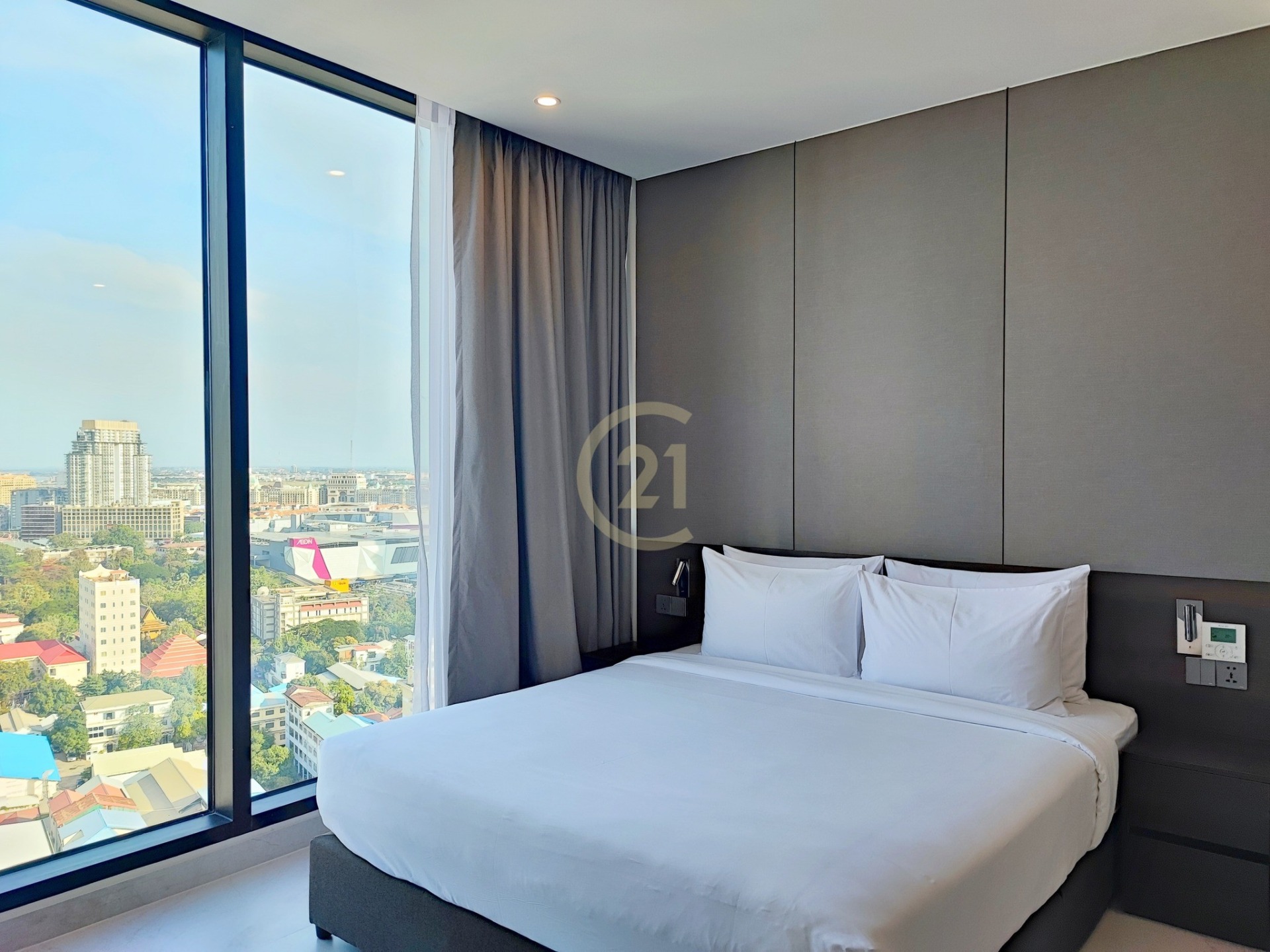 PREMIUM FOUR BEDROOM FOR RENT
