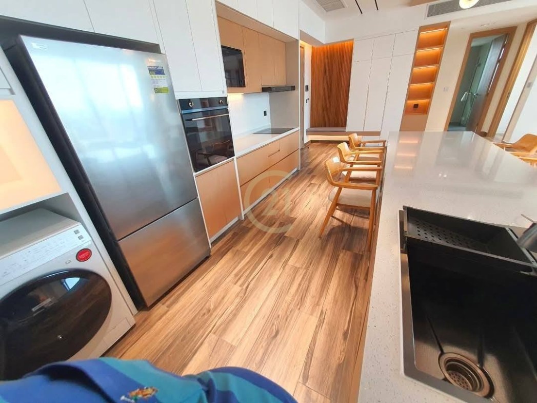PREMIUM THREE BEDROOM FOR RENT