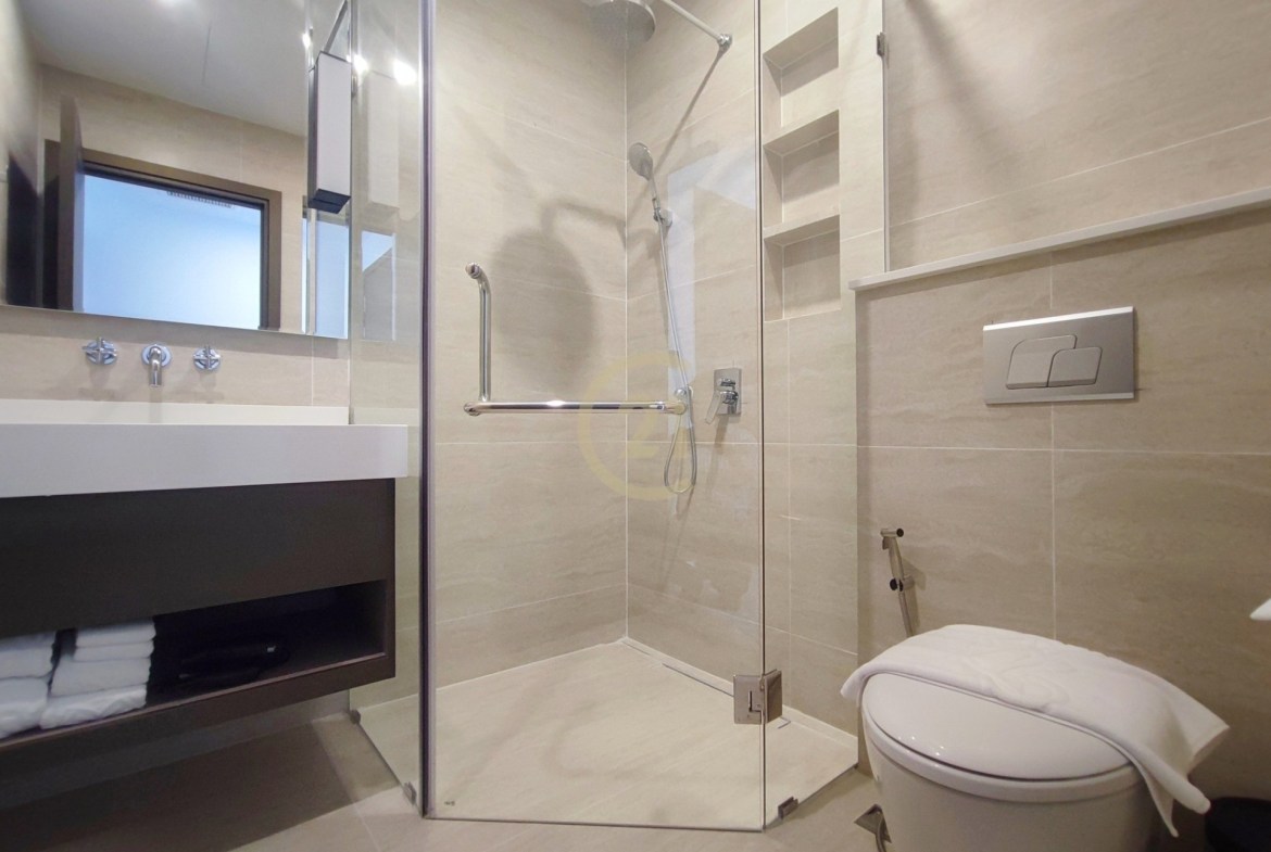 PREMIUM FOUR BEDROOM FOR RENT