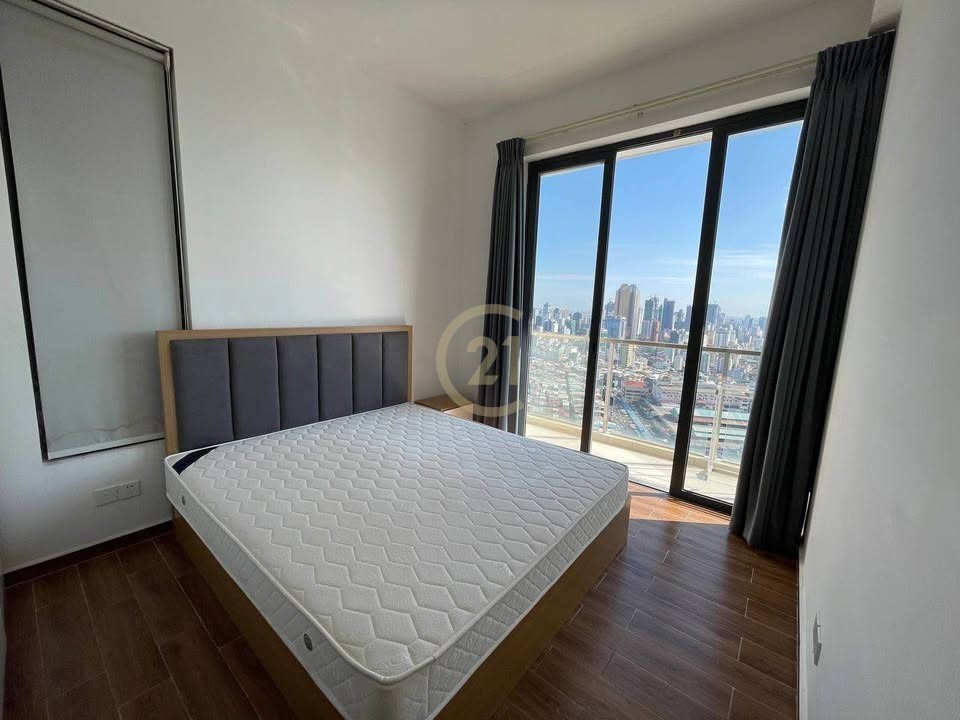 High Floor 2 Bedroom For Rent at 7 Makara