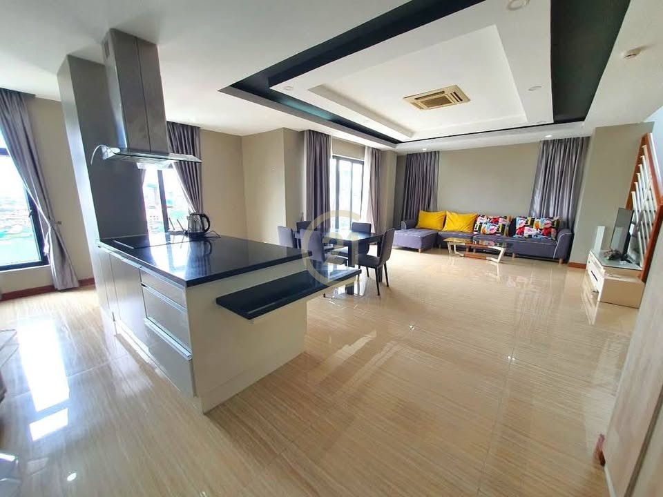Penthouse Four Bedroom for rent at TTP