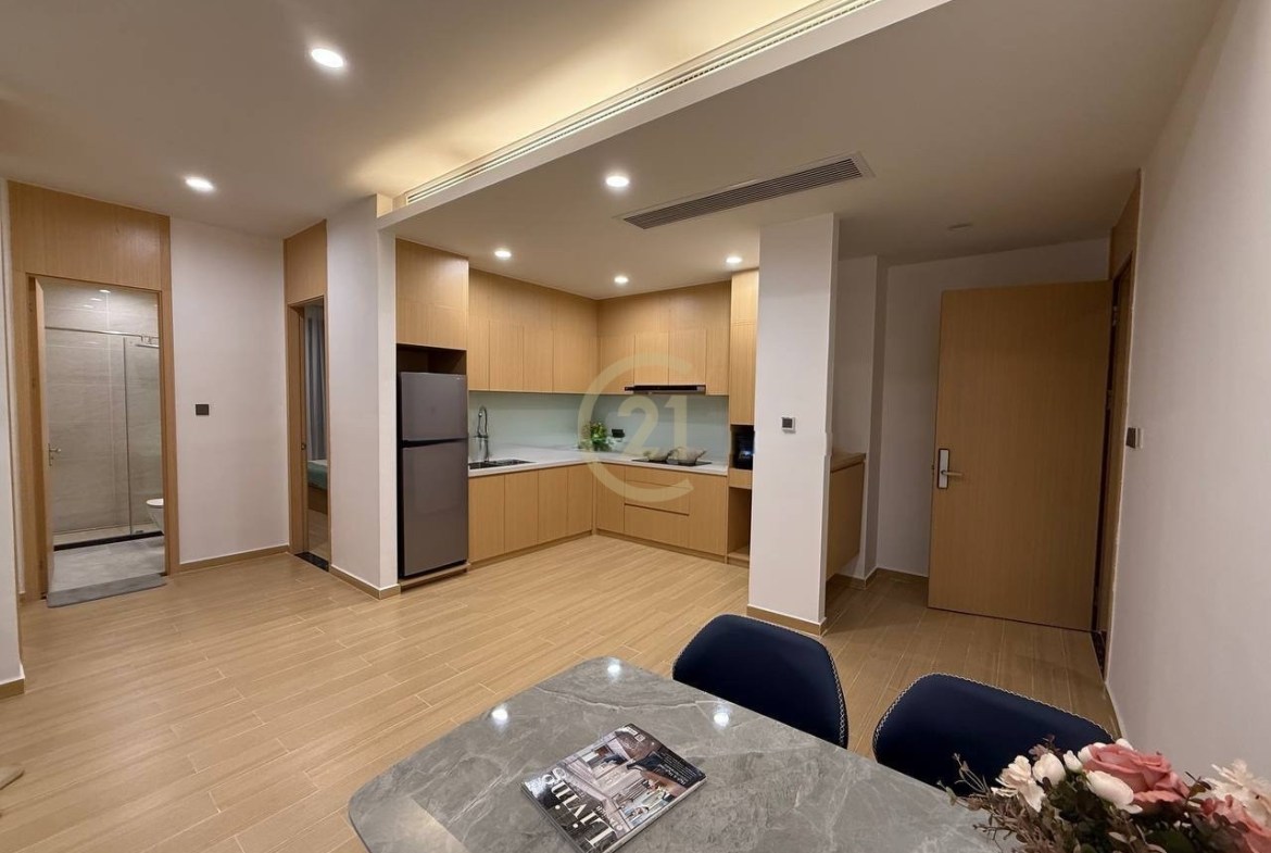 Luxury Two Bedroom For Rent At BKK1